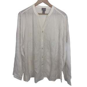 Chico’s White Embroidered Button Front Long Sleeve Blouse Top M Minimalist Boho